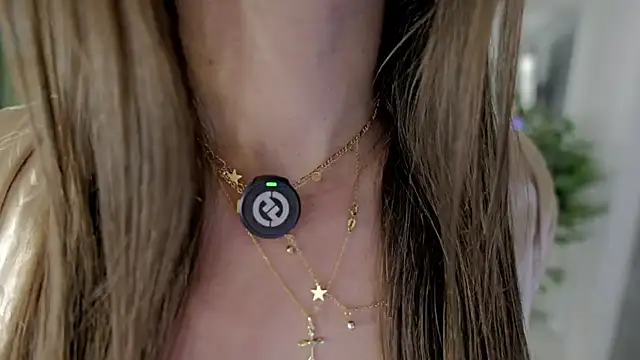 Živý XXX chat alisonita_