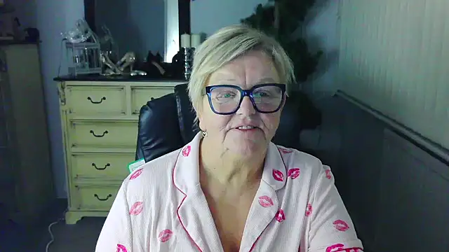 BridgetBlueEyesn Live XXX chat