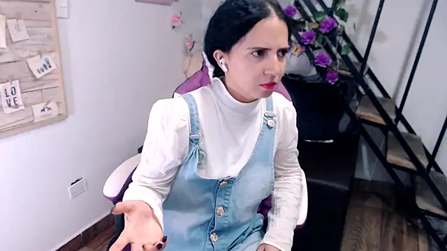 Chat XXX ao vivo de samantha_baby_