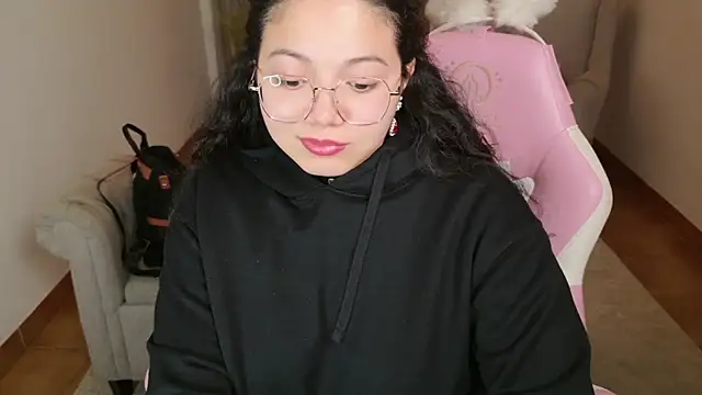 SelenaBlumX's Live XXX Chat