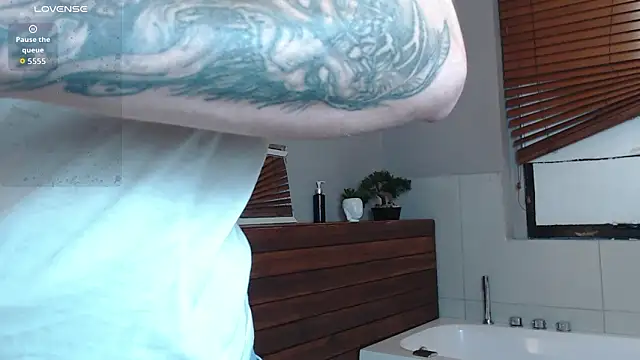 Lil_James: απευθείας συνομιλία ΧΧΧ