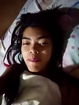 Rocioardiente Live XXX-Chat