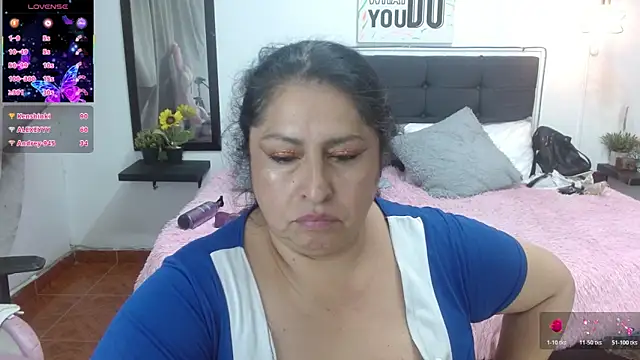 Chat XXX en directo de Keyla01_