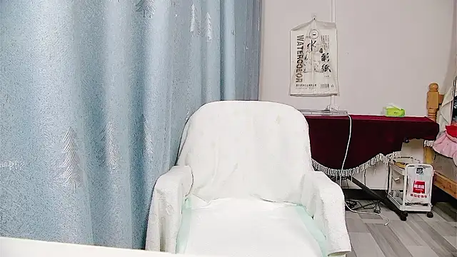 Baomi webkamerás műsora