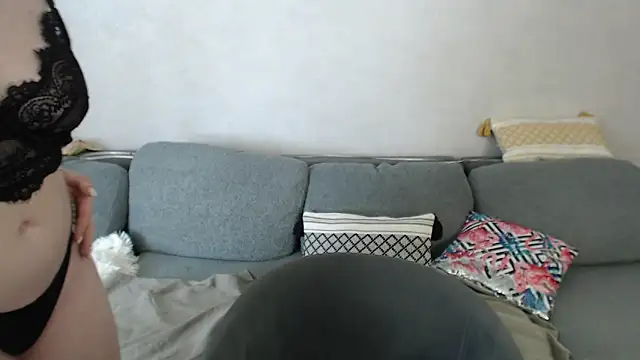 Vanessa_BigTits – webcam-show