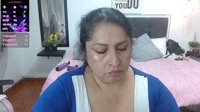 Keyla01_: απευθείας συνομιλία ΧΧΧ