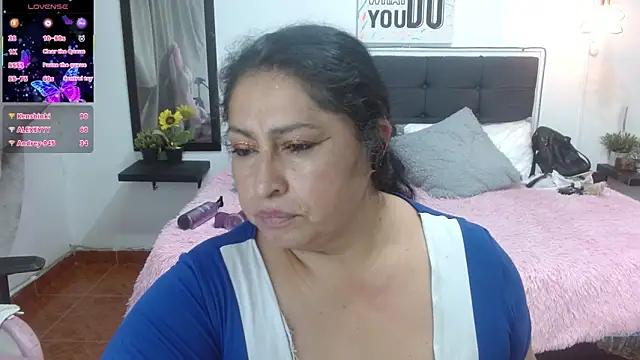 Chat +18 de Keyla01_ ao vivo