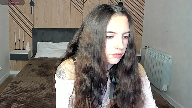 Chatroom XXX en direct de elise_robbie