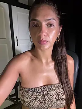 Chat XXX en directo de chicachocolate01