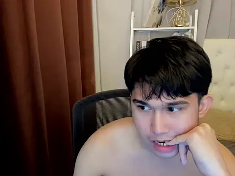 Онлайн чат XXX davincihugecock