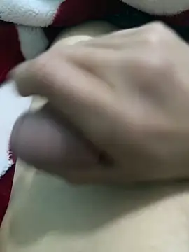 monster20cm Adlı Modelin Web Kamerası Şovu