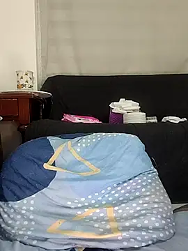 Chat XXX ao vivo de estrella_tasty