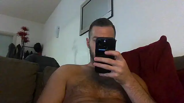 XXX chat uživo modela cheekycherryx