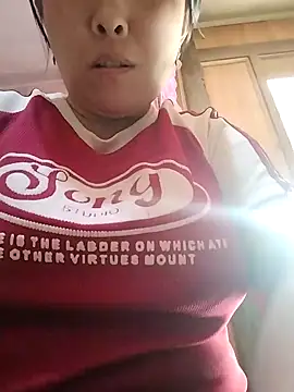 roachan_1 live XXX chat