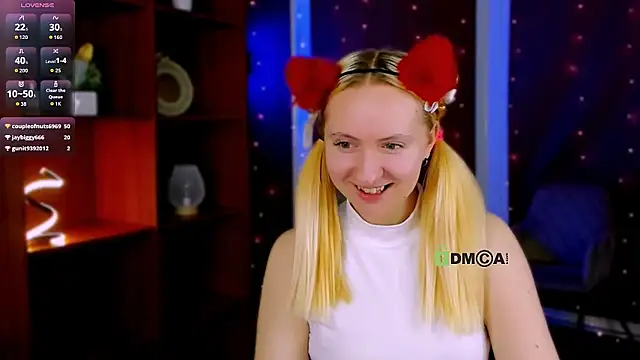 mila_glow1's Live XXX Chat