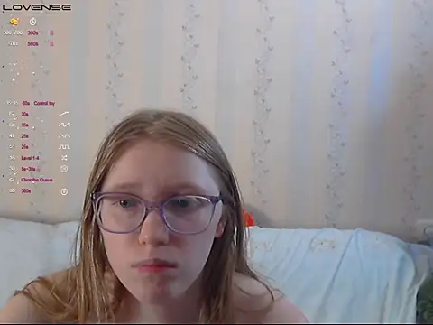 Chat XXX en directo de LustfulSarah