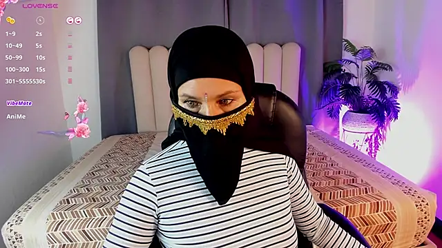 Latifa_ali's Live XXX Chat