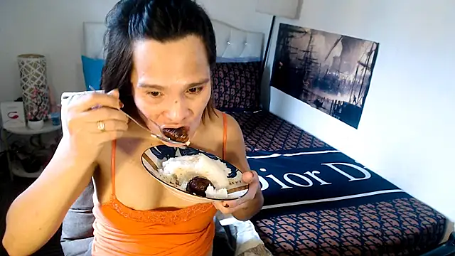 NinaDOM4CUM's Webcam Show