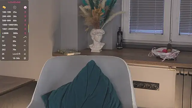 OssieCrews Chat XXX in diretta