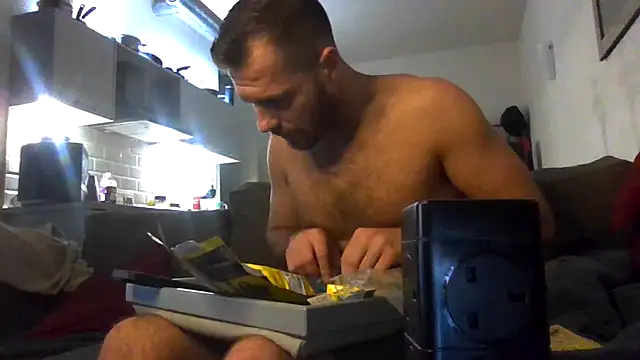 دردشة cheekycherryx الجنسية المباشرة