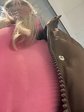 Sembang XXX Secara Langsung MerlinDave