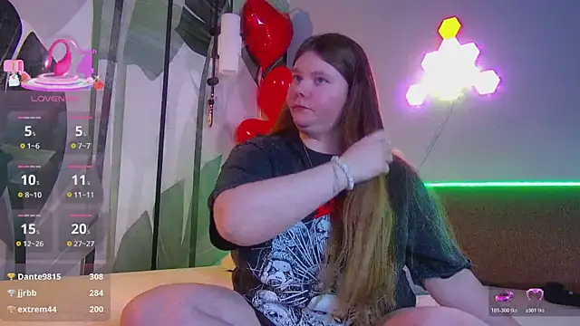 RubyValen Chat XXX live