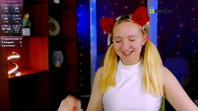 mila_glow1's Live XXX Chat