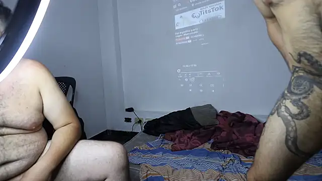 Webkamerová show zekefotoslive