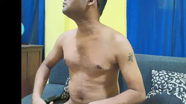 Cute_boy2000 élő XXX-chatje