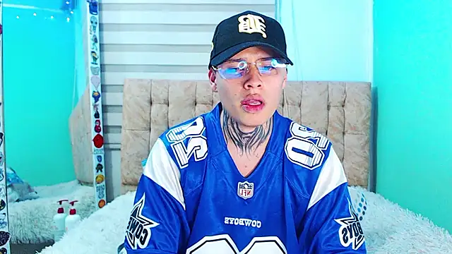 Chatroom XXX en direct de _justinmoon2