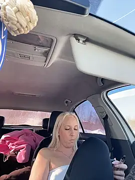 MerlinDave 即時 XXX 聊天