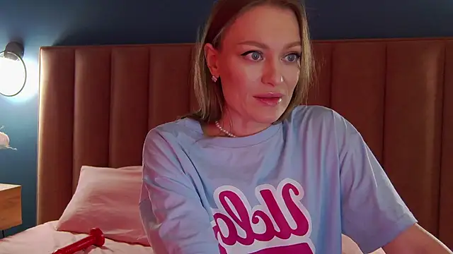 EvelynPoole 现场XXX聊天