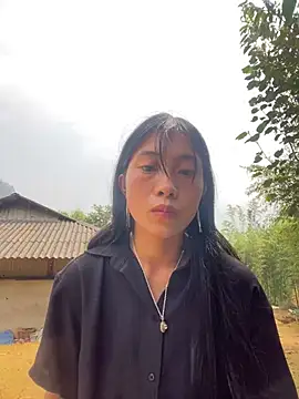 LyLyX09's Live XXX Chat