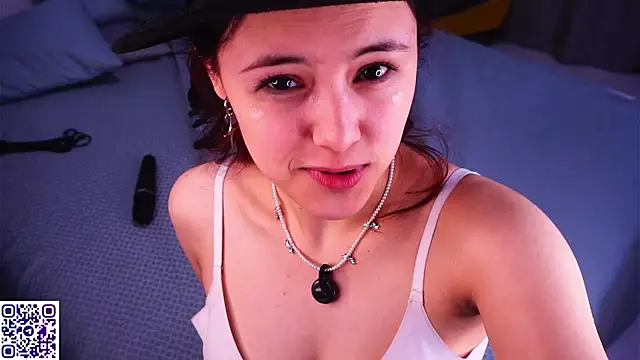 Chat XXX en directo de VerlieChahal