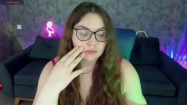 Chat +18 de LuxSopphia ao vivo