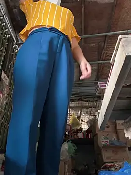 YANINA120 Live XXX-Chat