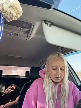 دردشة MerlinDave الجنسية المباشرة