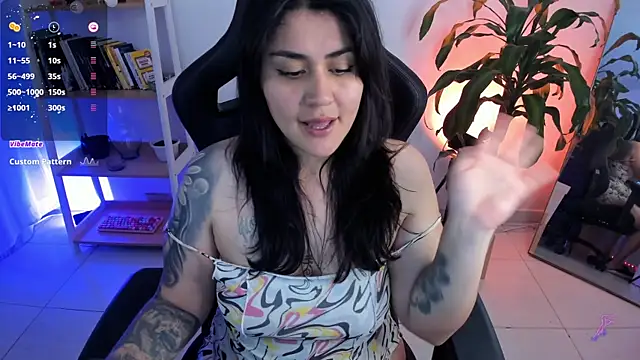 karlie02_: απευθείας συνομιλία ΧΧΧ