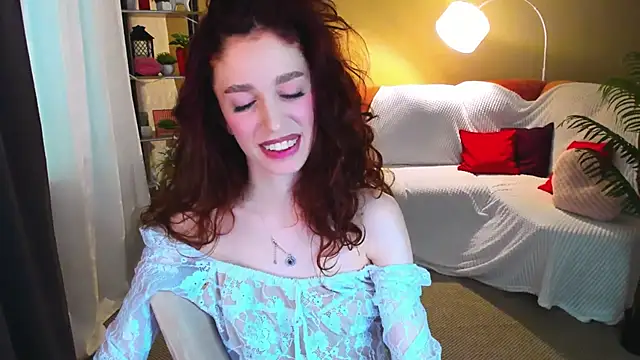 ChristinaConteeree 在線直播表演