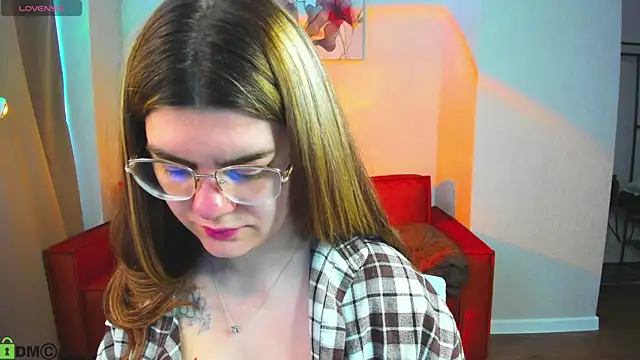 zoe_j0y élő XXX-chatje