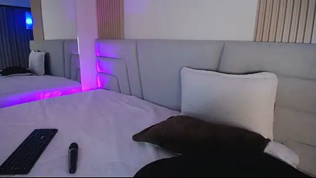 Miss_Loise: απευθείας συνομιλία ΧΧΧ