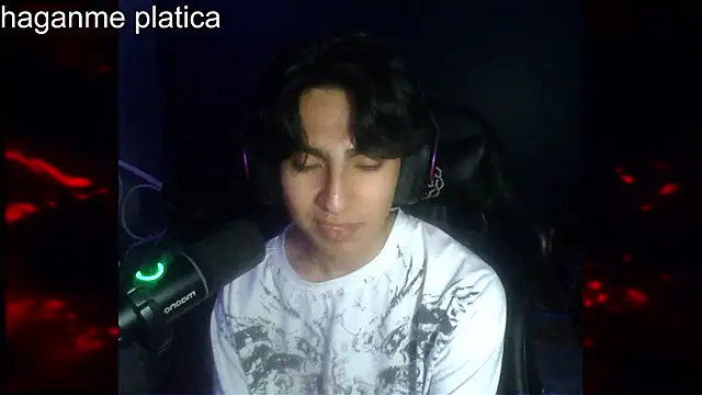 KonanStripn Live XXX chat