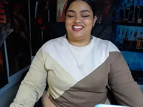 NathashaDreamsn Webbikameraesitys