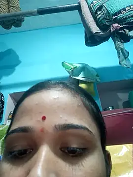 Show modela Deepjakolirr na web-kameri