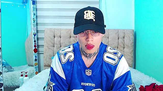 _justinmoon2: онлайн-секс-чат