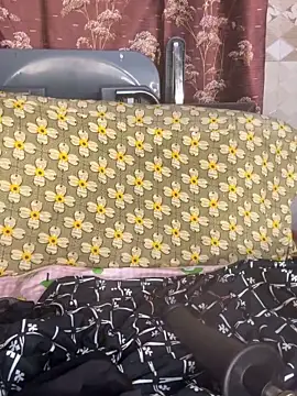 iPhone_Lover Chat XXX live