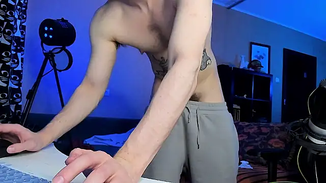 daddyMarty420: онлайн-секс-чат