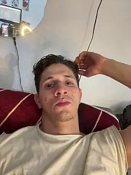 Bodyxx23's Live XXX Chat