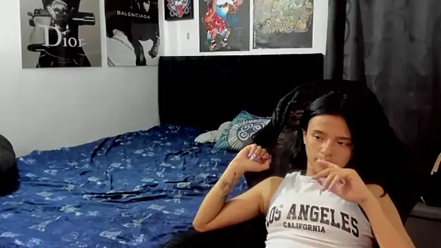 Онлайн чат XXX Candy__Girll18