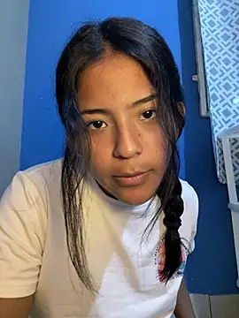 BabyFoxy: απευθείας συνομιλία ΧΧΧ